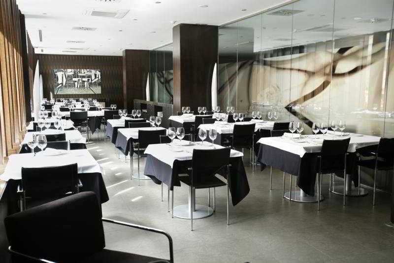 Ac Hotel Zamora By Marriott Restoran gambar